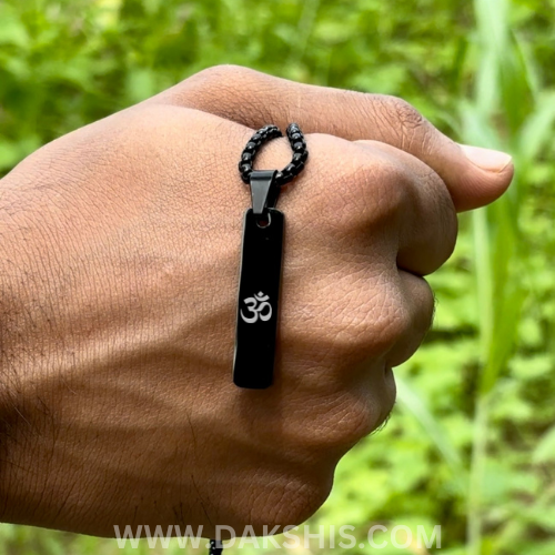 Divine OM Locket With Chain