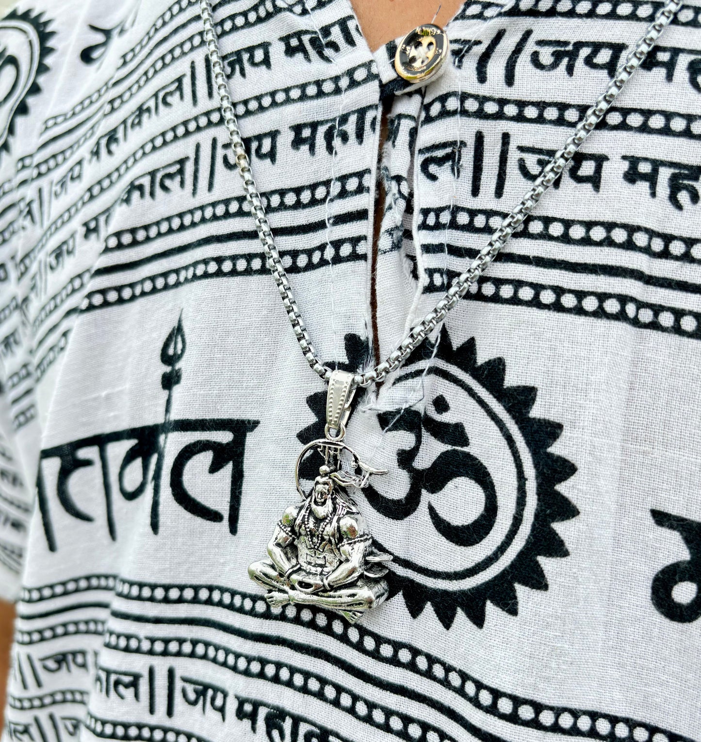 100% Silver Plated Hanuman Locket With Chain