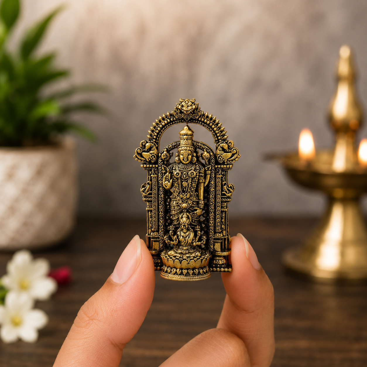 Shri Venkateswara Mahalakshmi Sangam Murti - Gold Plated
